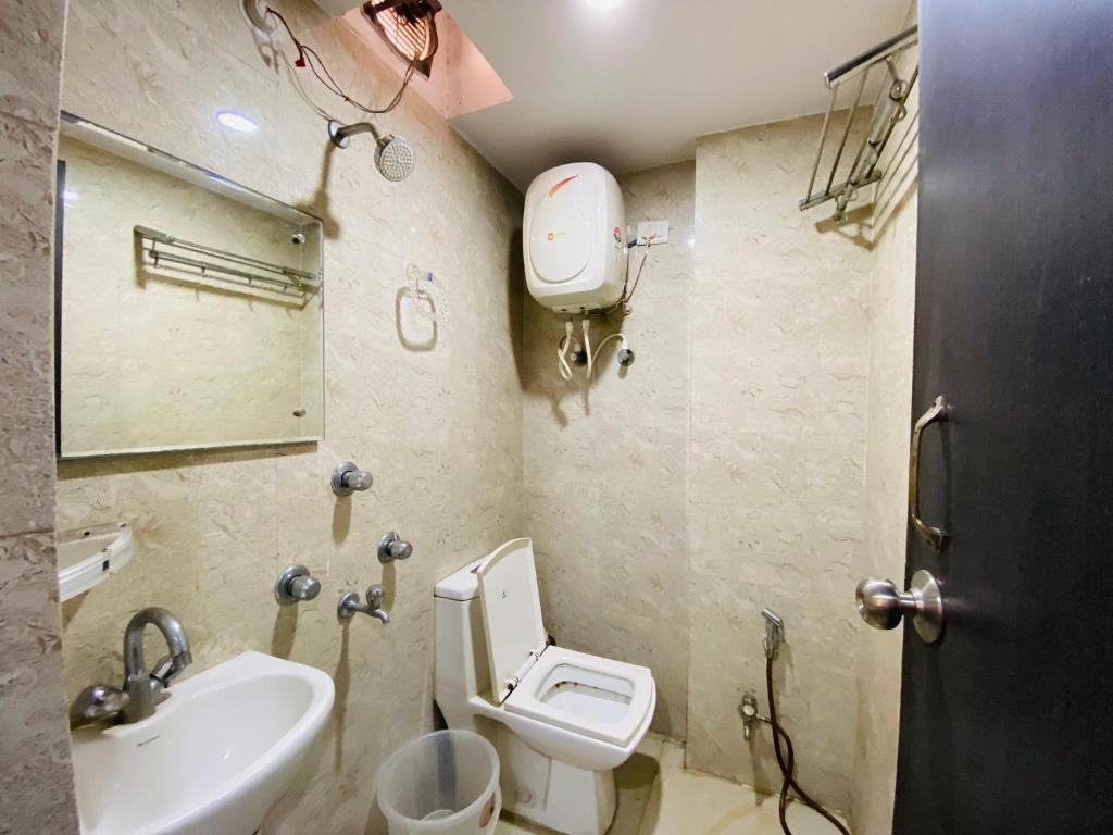Hotel Kamat Inn – photo 4