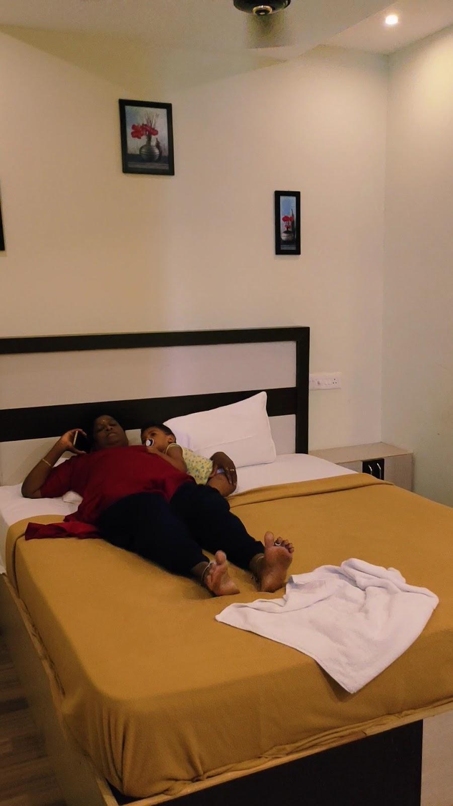 Srirathna Temple View Inn – photo 2