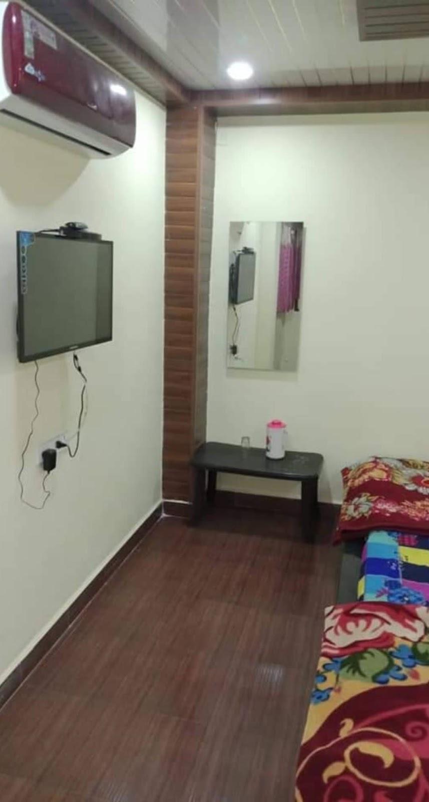 Hotel Natraj pure veg restaurant & Cafe – photo 3