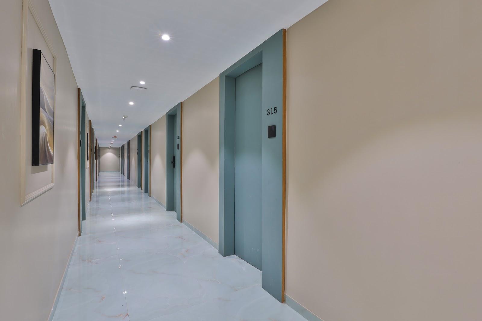 Hotel Serenity – photo 1
