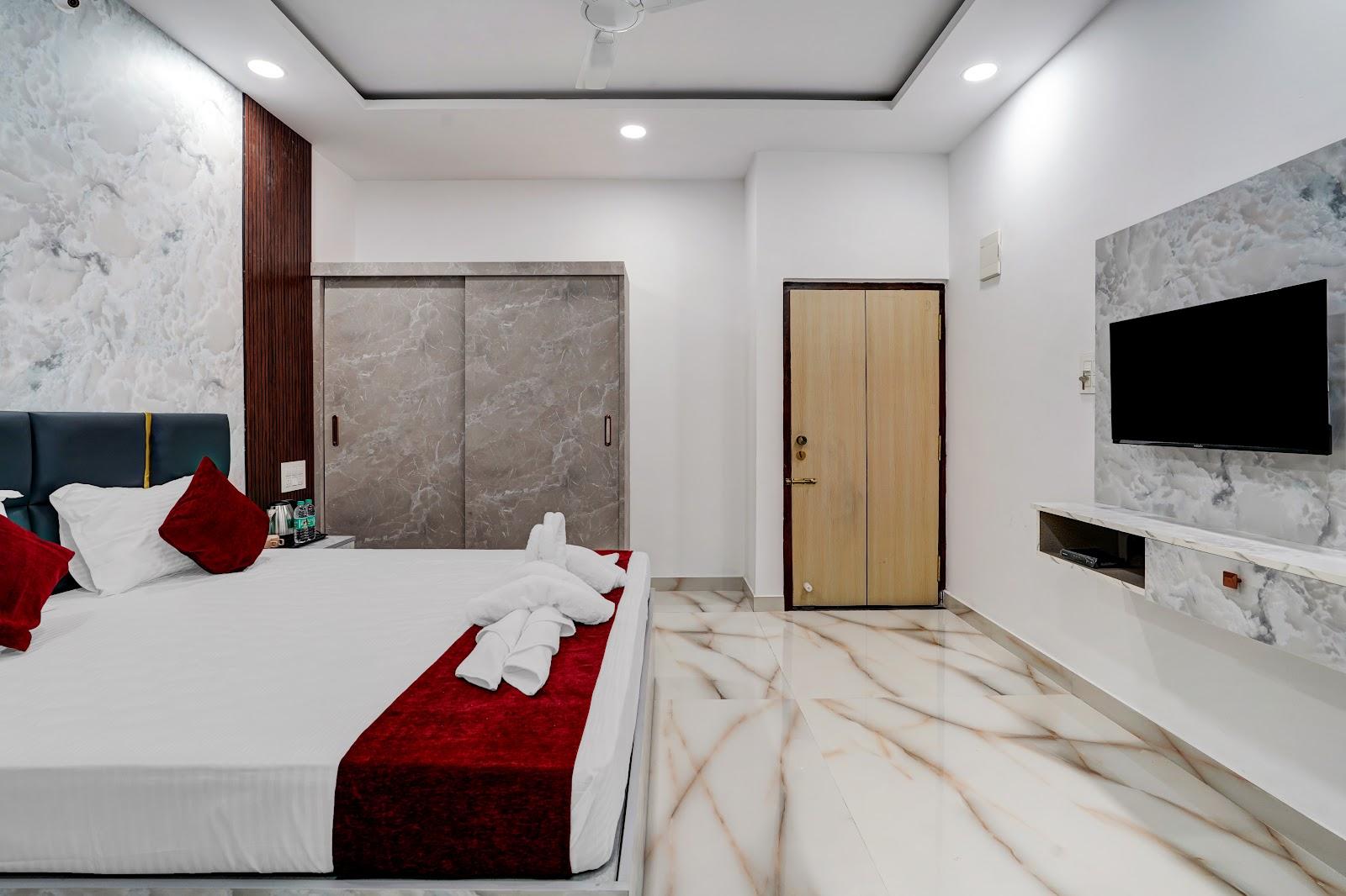 Hotel Sky Blue Suites – photo 4