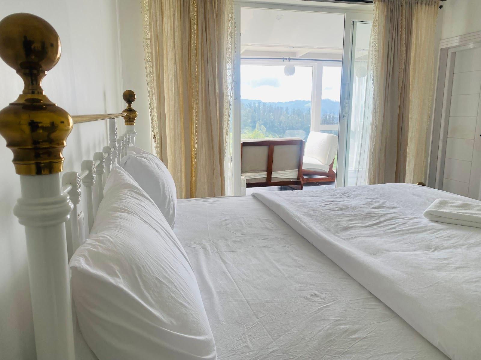 The White Abode – photo 3