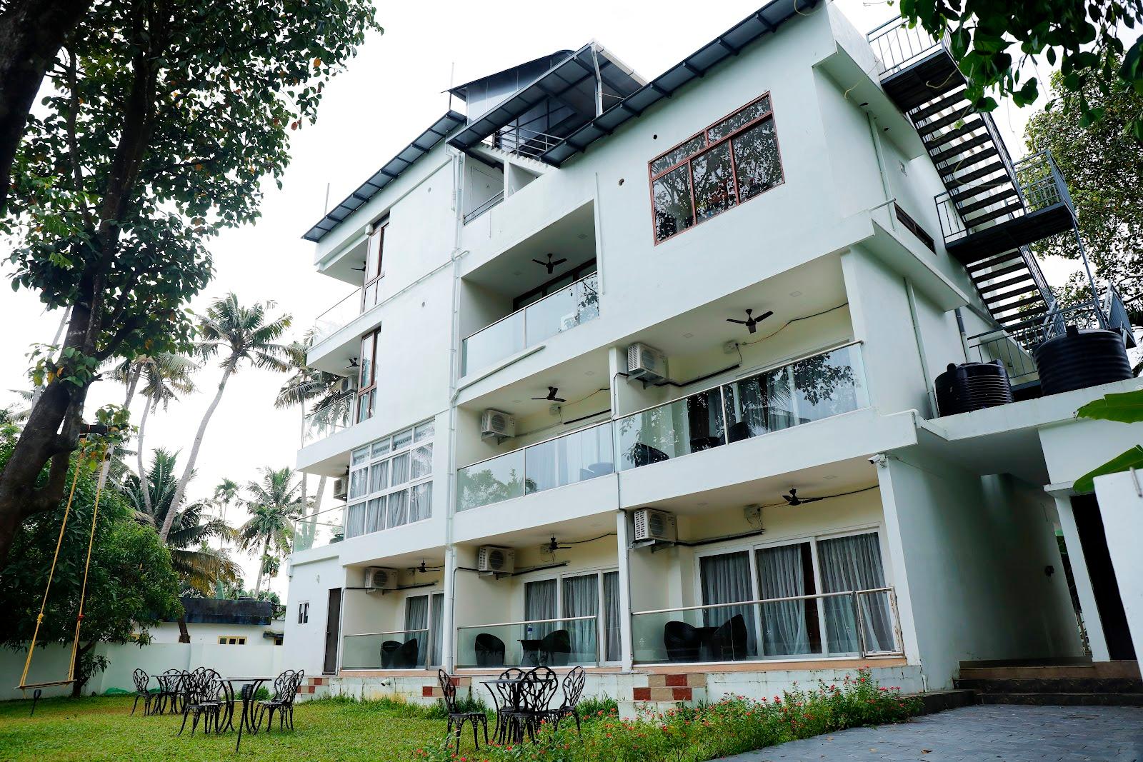 Riverside Inn Kochi – photo 1