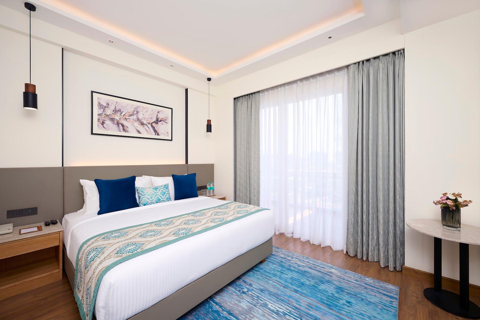 IRIS Sarovar Portico – photo 3