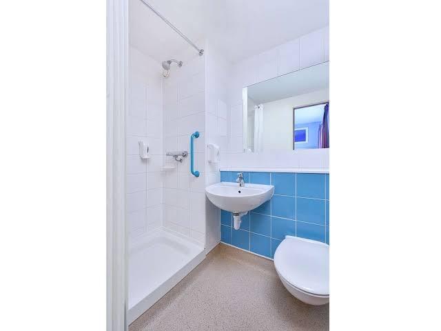Travelodge Sheffield Central – photo 4