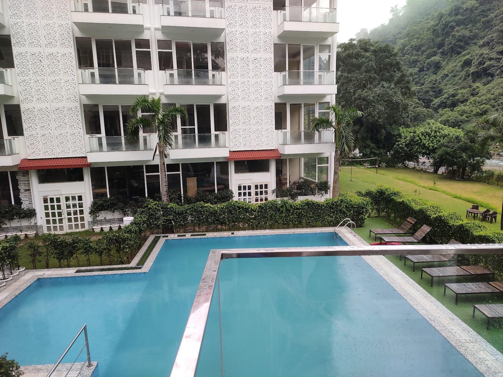 Yamkeshwar Mahadev Resort & Restaurant – photo 1