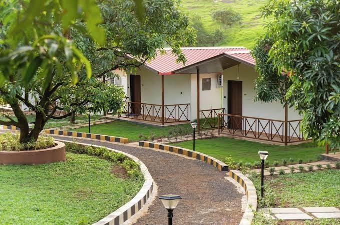 Mangozzz magical world - A Riverside Resort in Karjat – photo 1
