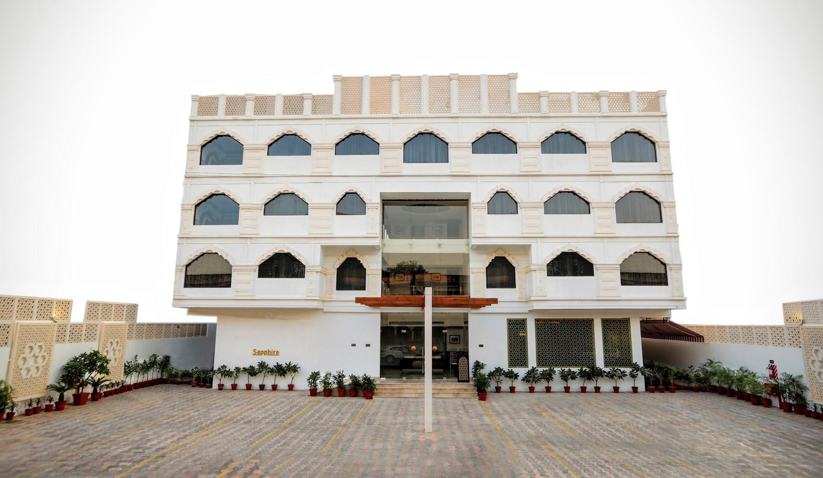 Hotel Sapphire – photo 1