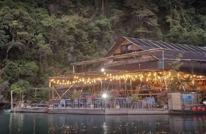 Paolyn Houseboats Coron Island