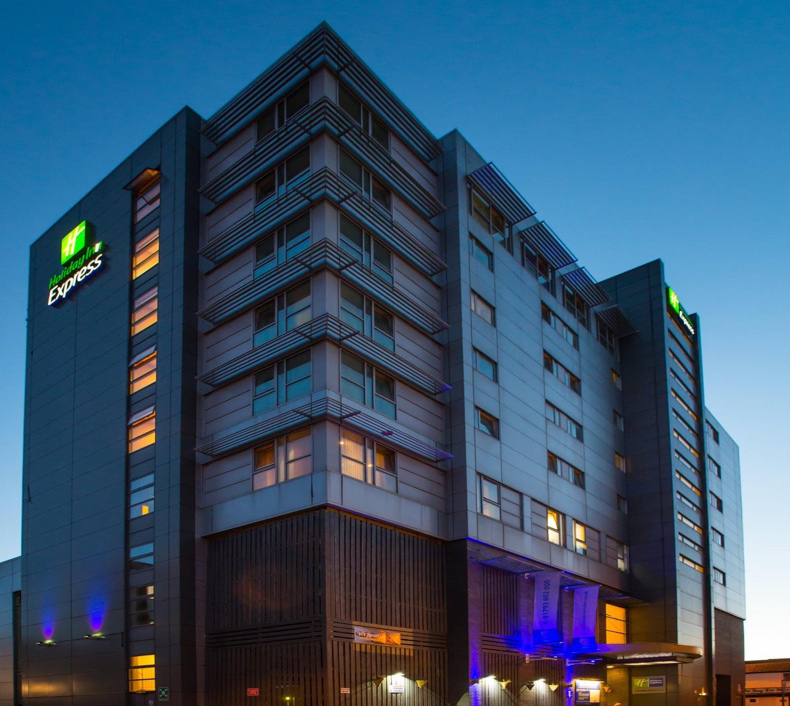 Holiday Inn Express Swindon City Centre by IHG – photo 1