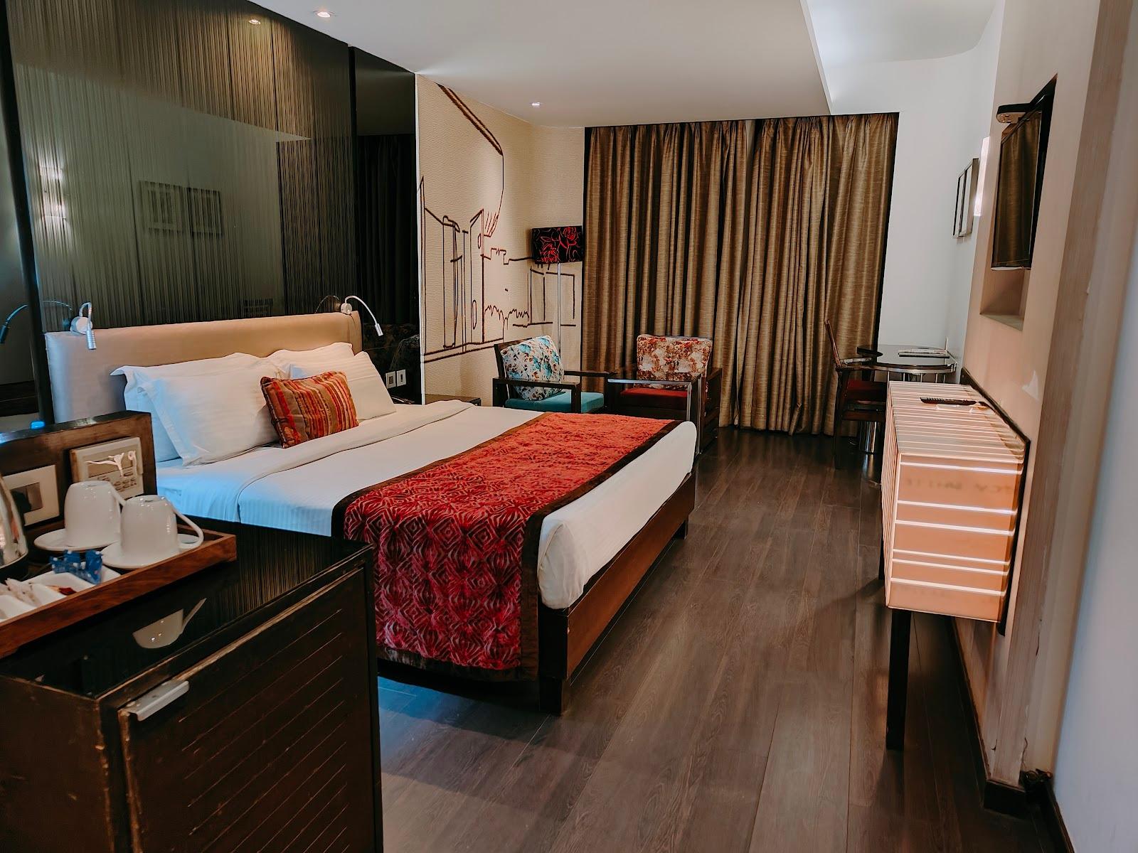 HOTEL THE GAUR – photo 3