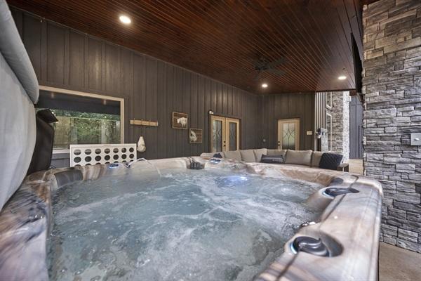 Broken Bow Luxury Cabin - Blue Haven – photo 4