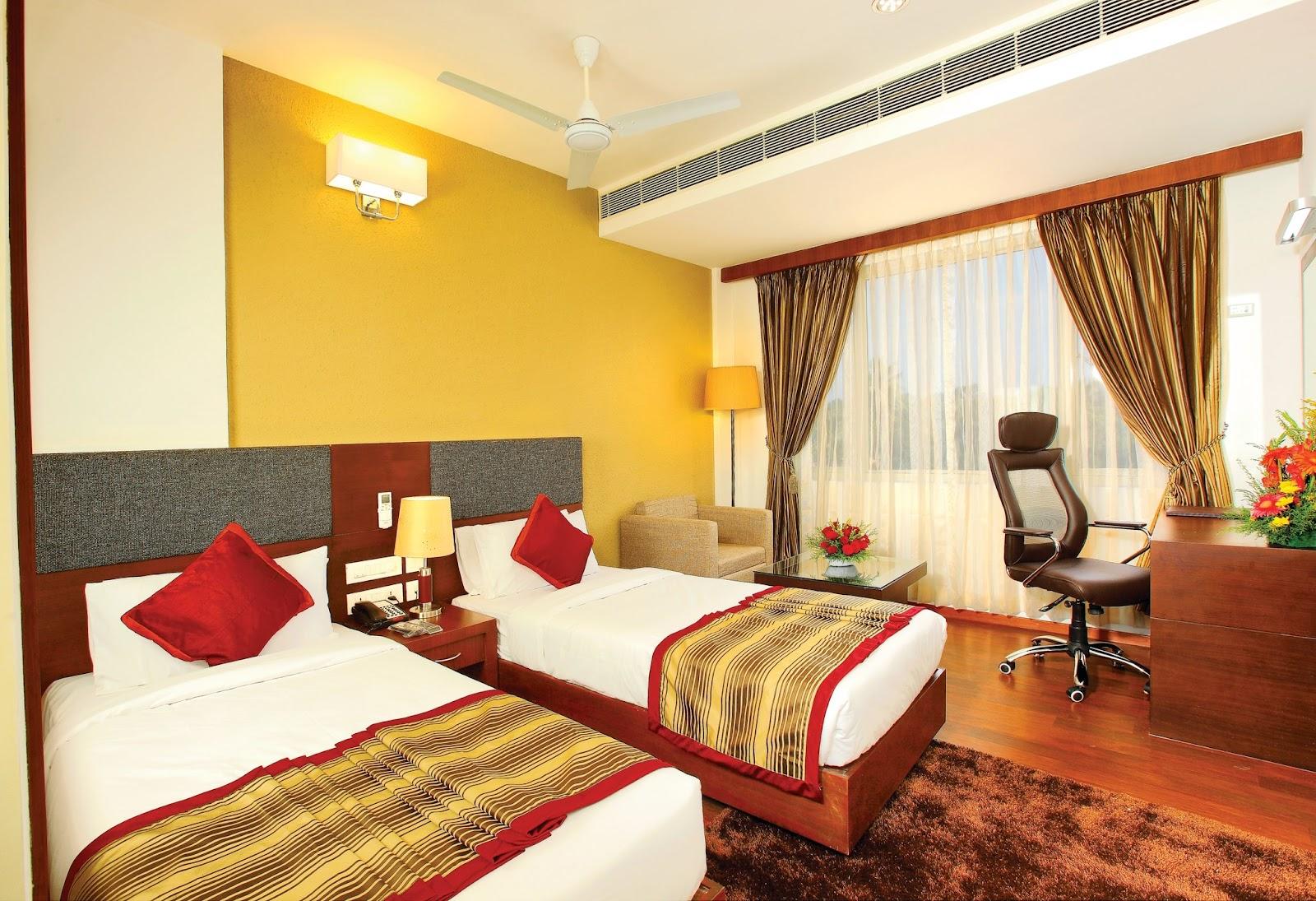 Wyte Portico Hotel – photo 3