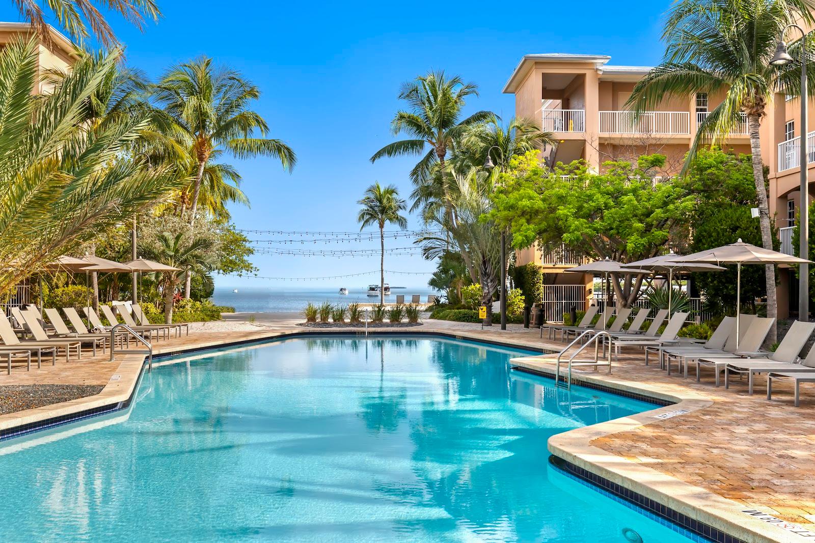 Beachside Resort & Residences – photo 1