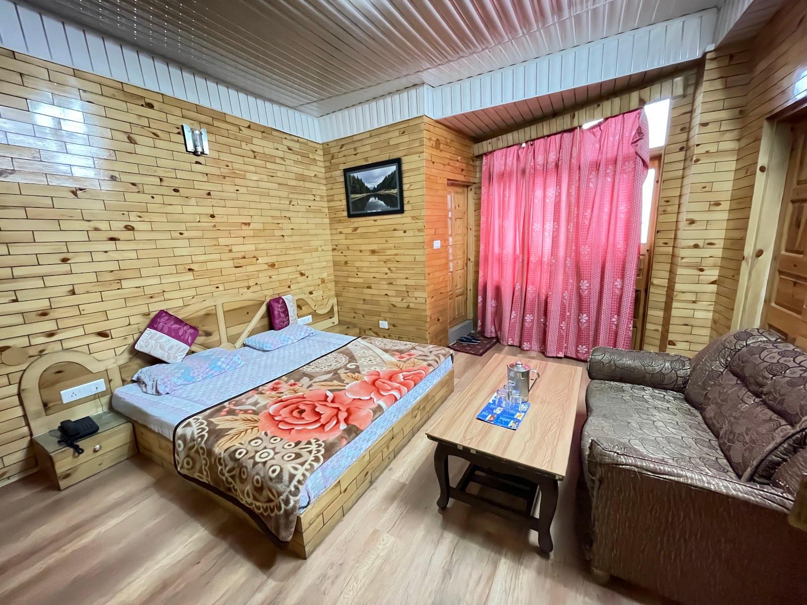 Hotel Snowflake – photo 3