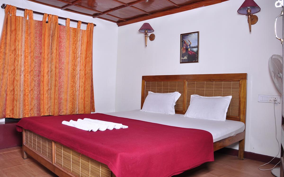 GURUVAYUR GUEST HOUSE – photo 3