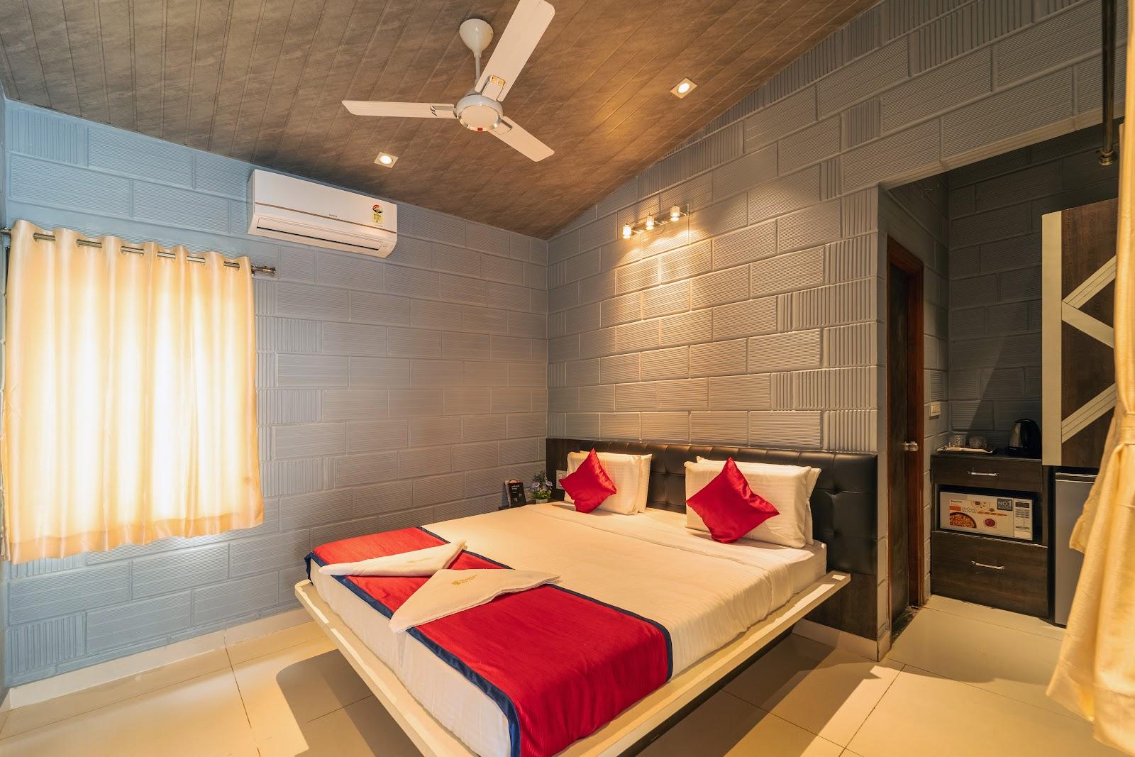 Seasons Suites-HBR – photo 3