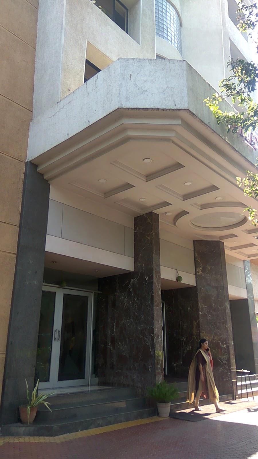 The Samrat Hotel – photo 2
