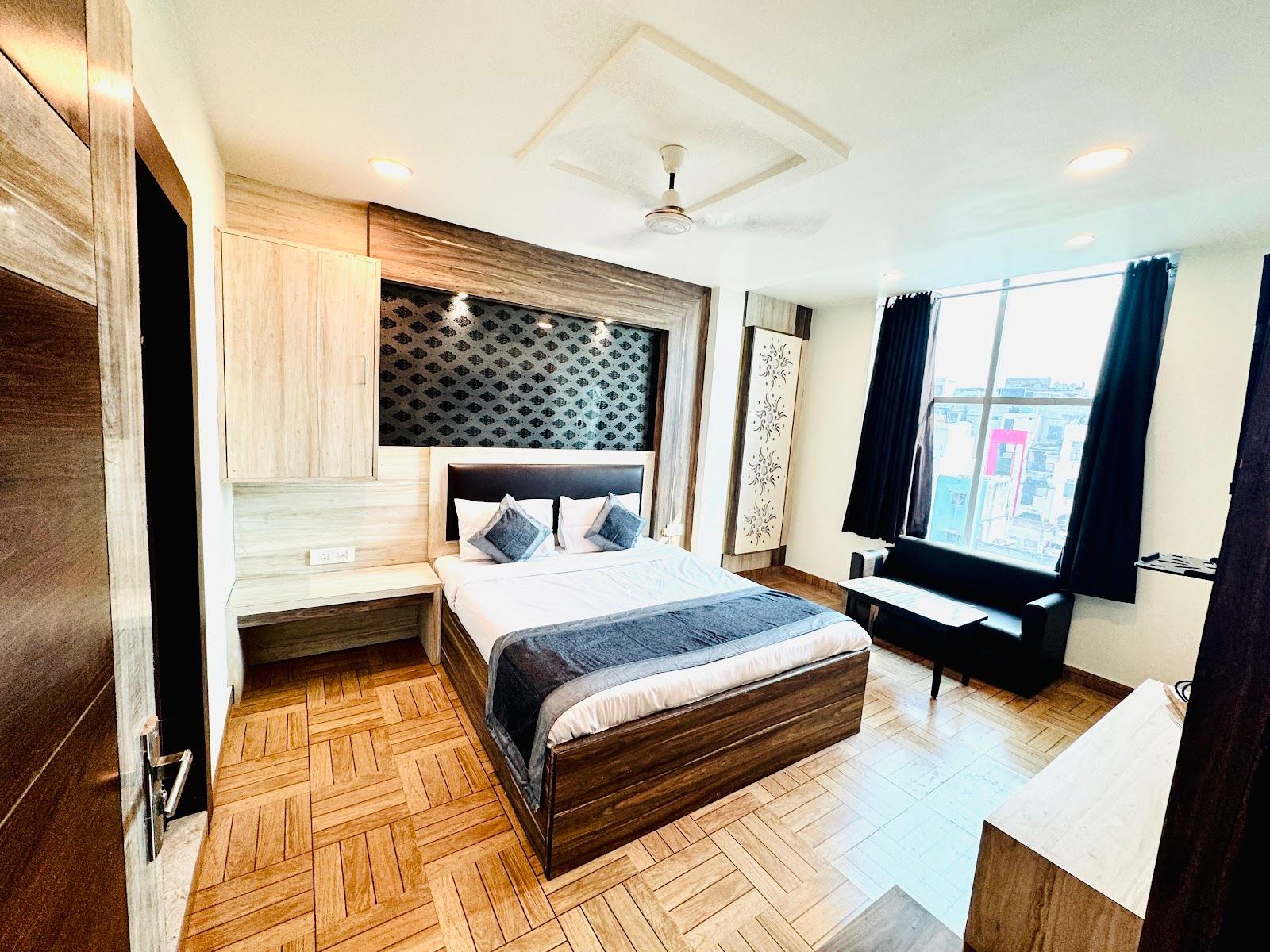 Majestic - Best Hotel in Charbagh | Affordable Hotel in Charbagh | Best Hotel Near me || – photo 3