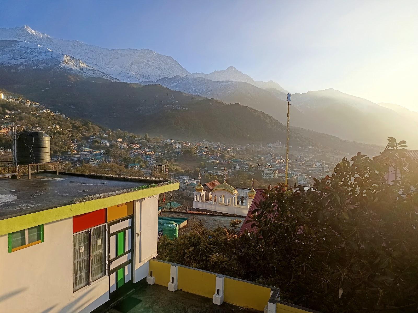 Sunrise Tourist Home – photo 1