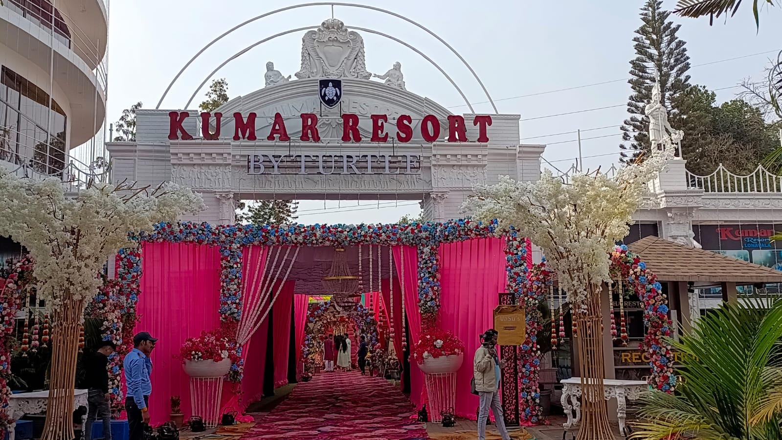 Kumar Resort by TURTLE