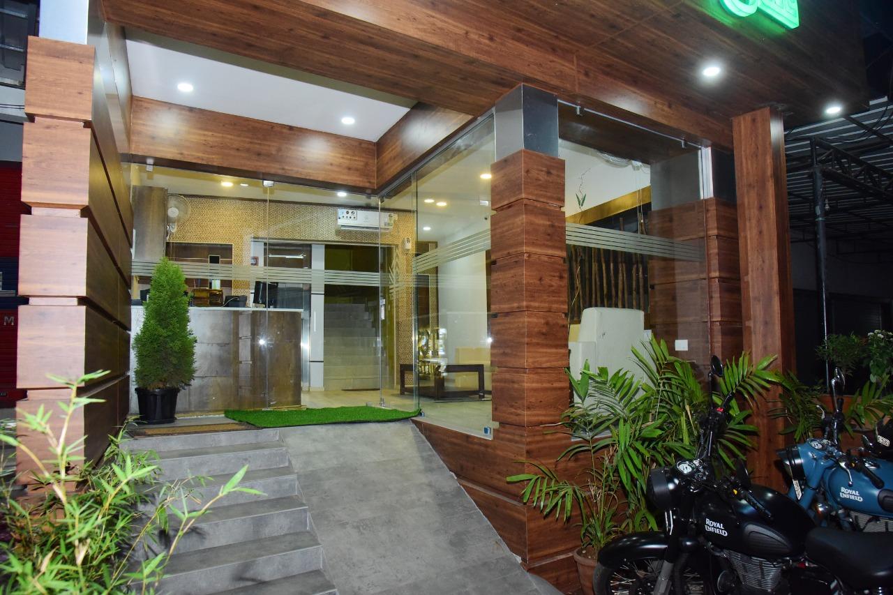 TCS SUITES – photo 3
