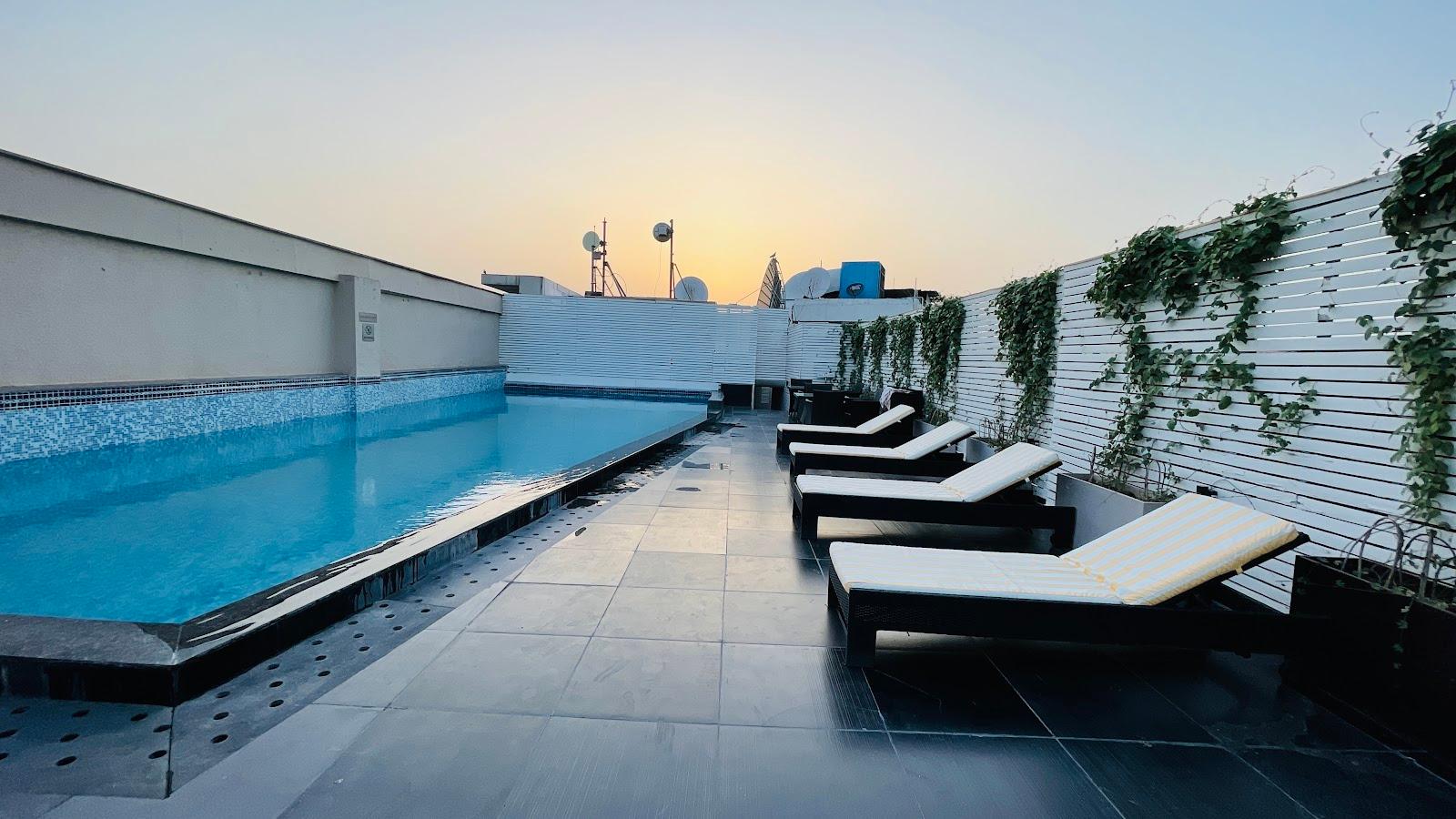 Ramada by Wyndham Gurgaon Central – photo 4