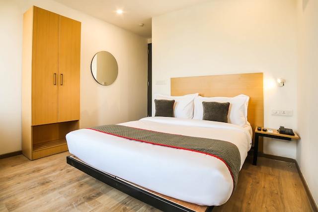 OYO Townhouse 260 Malibu Town, Near Park Hospital Near Omaxe Gurgaon Mall – photo 3