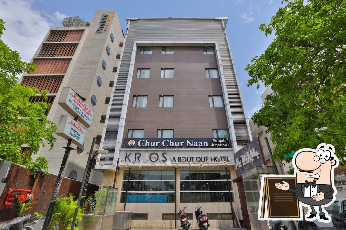 Krios - Hotels Near SG Highway - Hotels Near Navrangpura Ahmedabad – photo 1