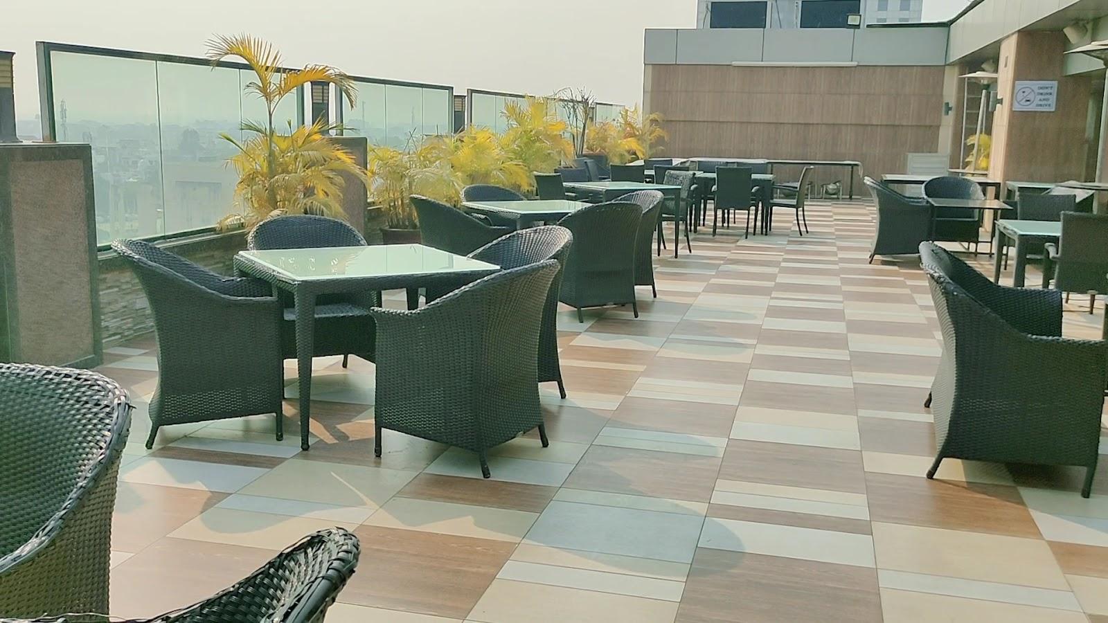 Hotel Lineage – photo 2