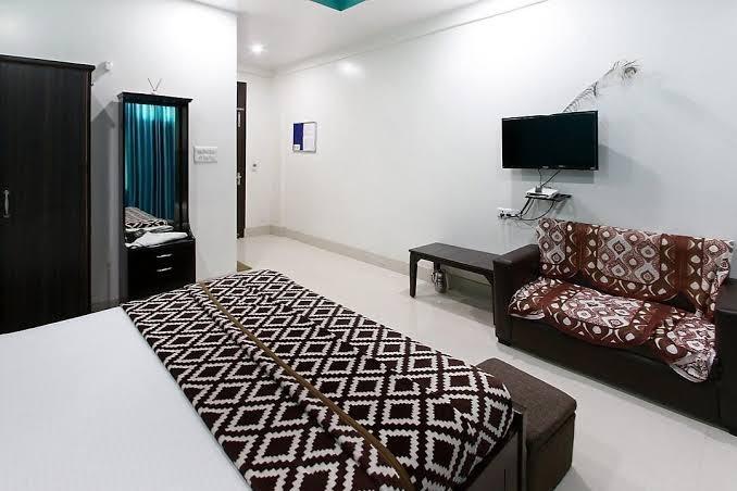Hotel Vrinda Palace – photo 4