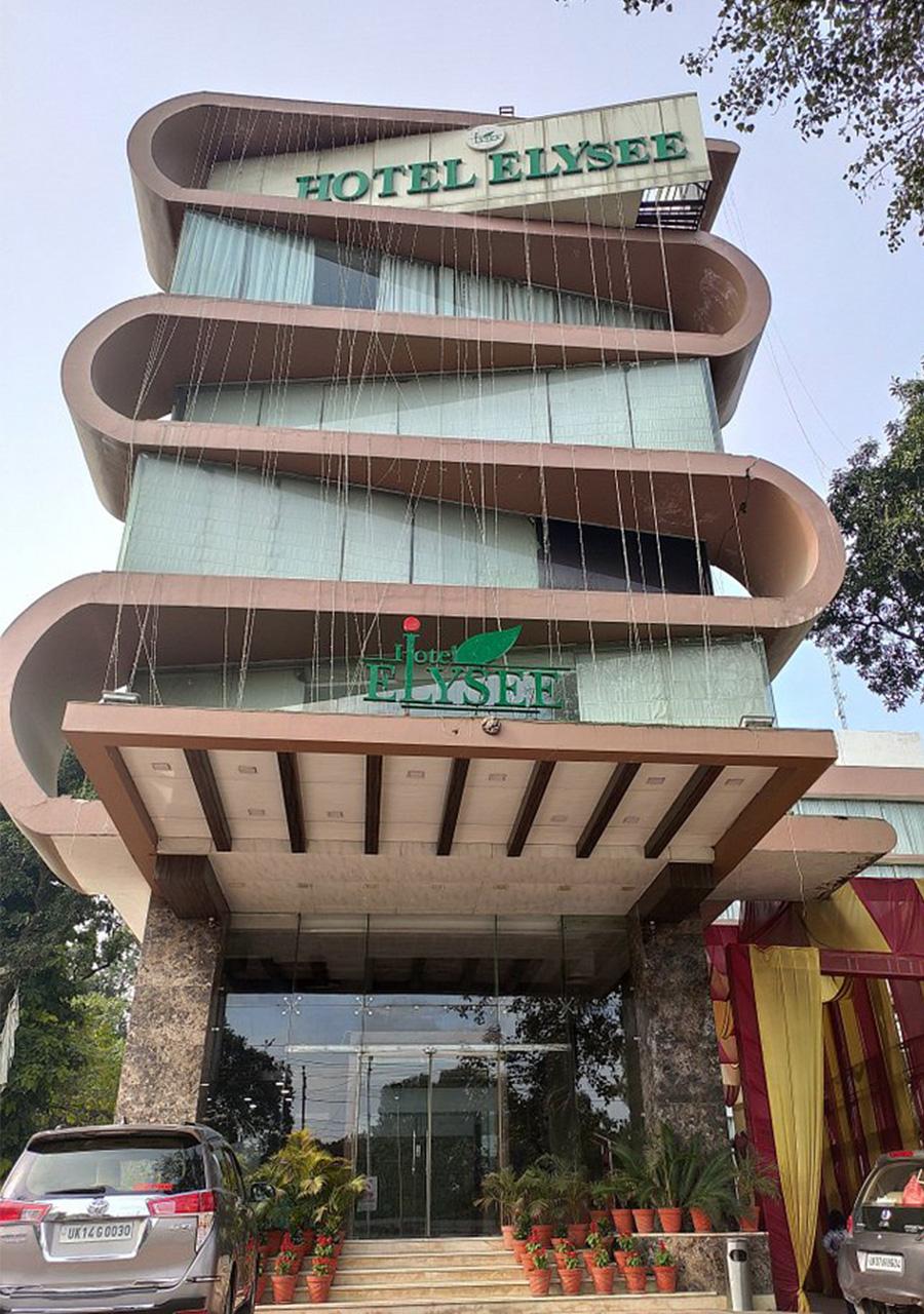 Hotel Elysee Dehradun – photo 1