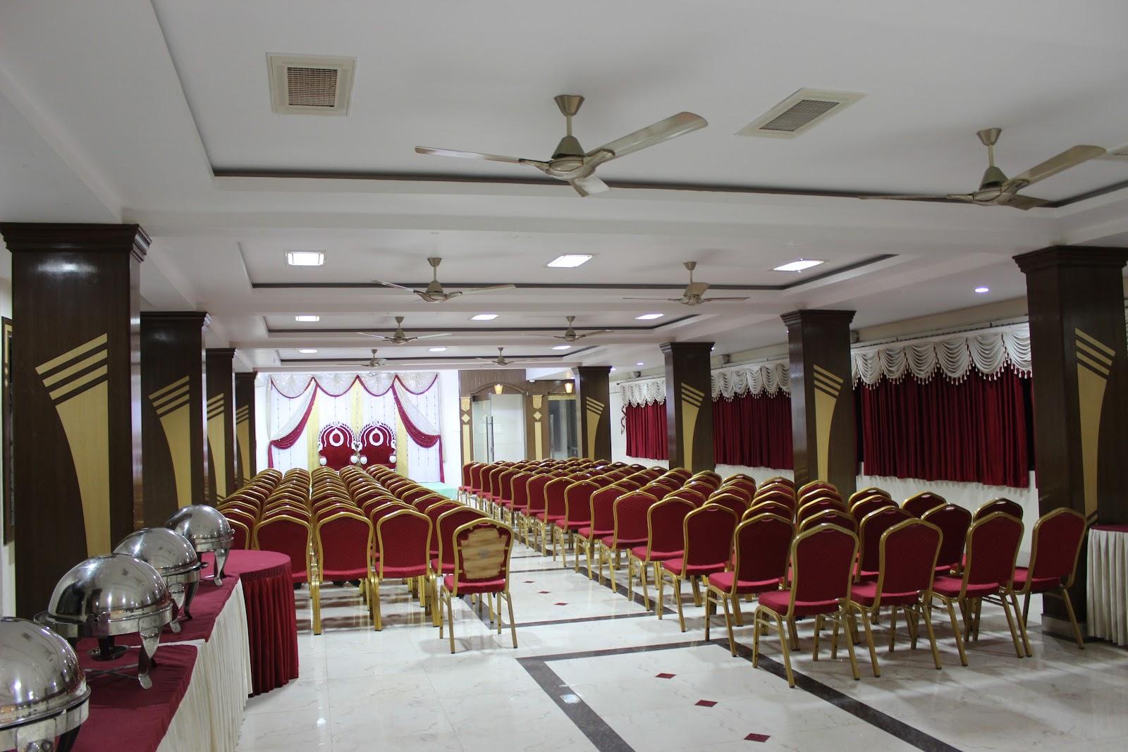 Hotel Adithya Central – photo 3