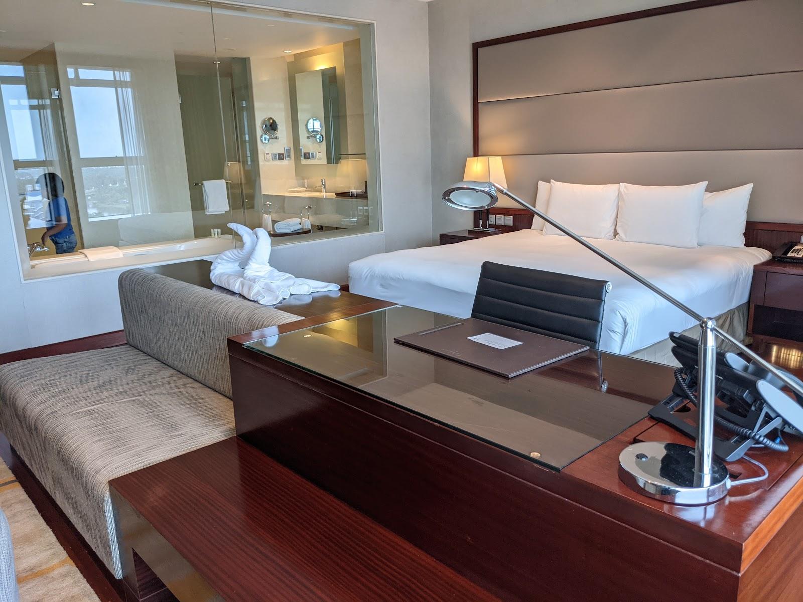 Crowne Plaza Kochi – photo 3