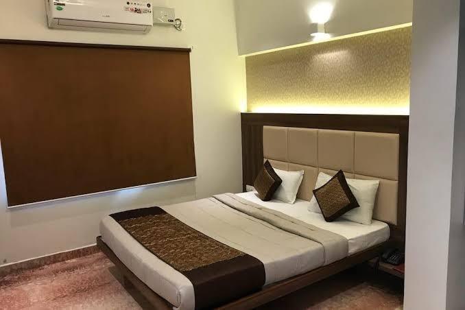Hotel Rakshit International – photo 3