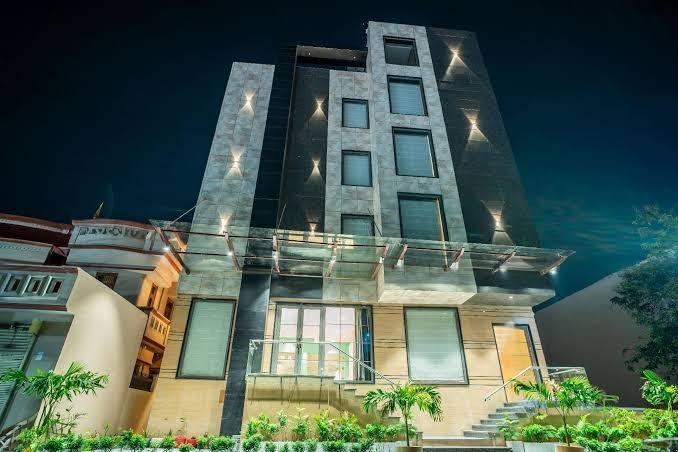 Hotel Avenue 30 – photo 1