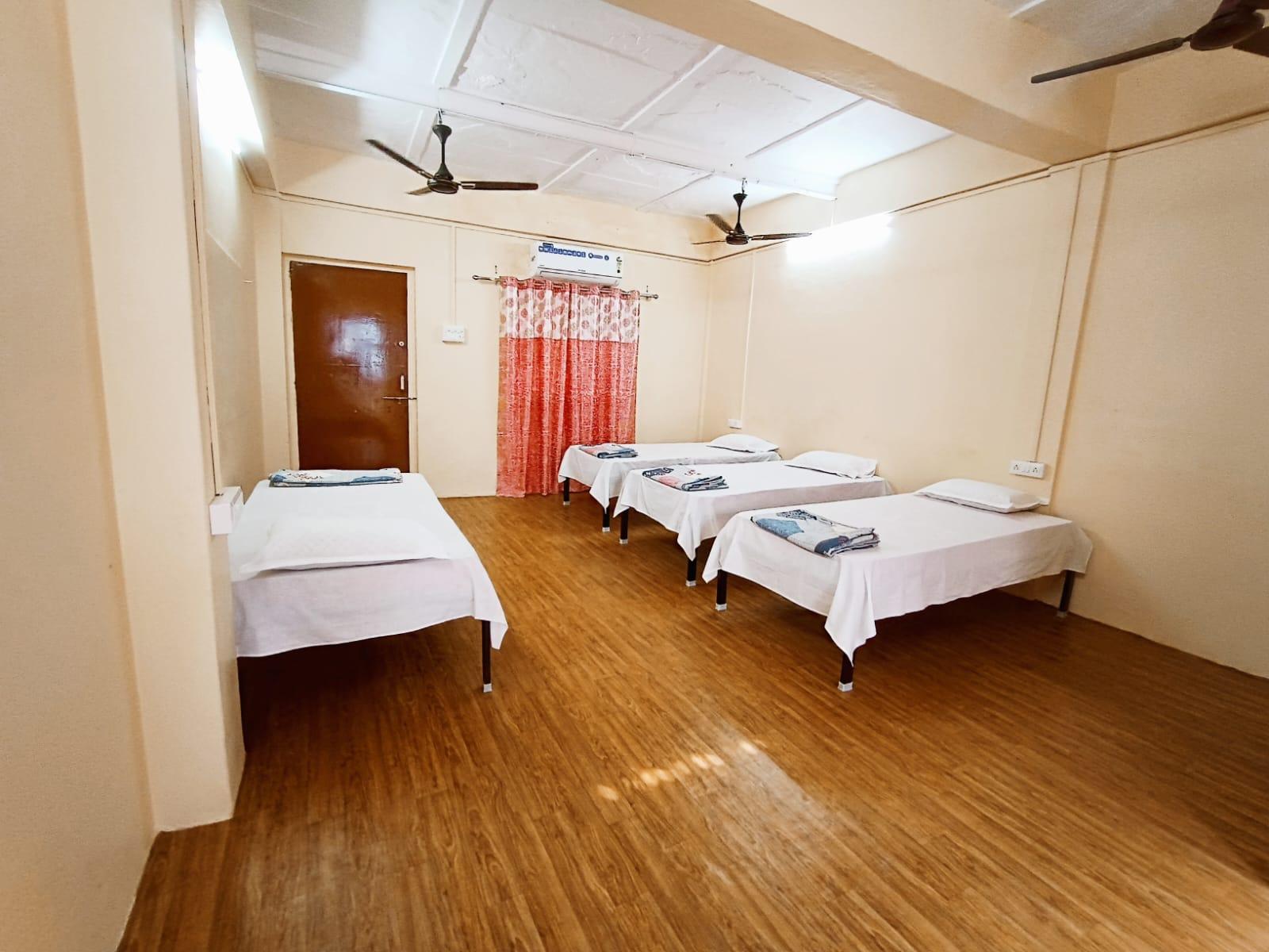 Nain Guest House – photo 4