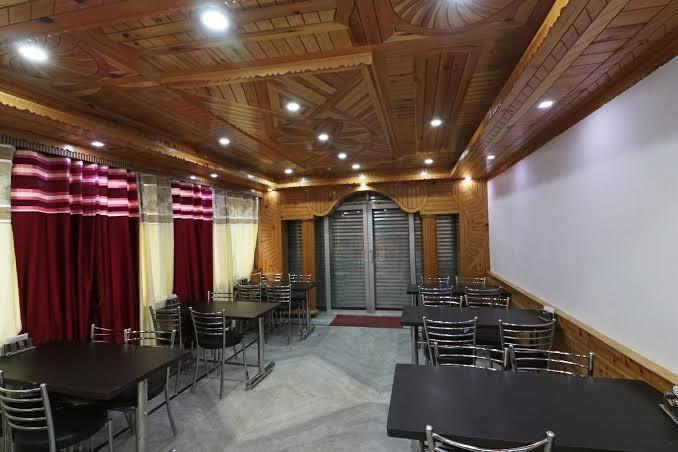 Hotel Uttarayan – photo 4