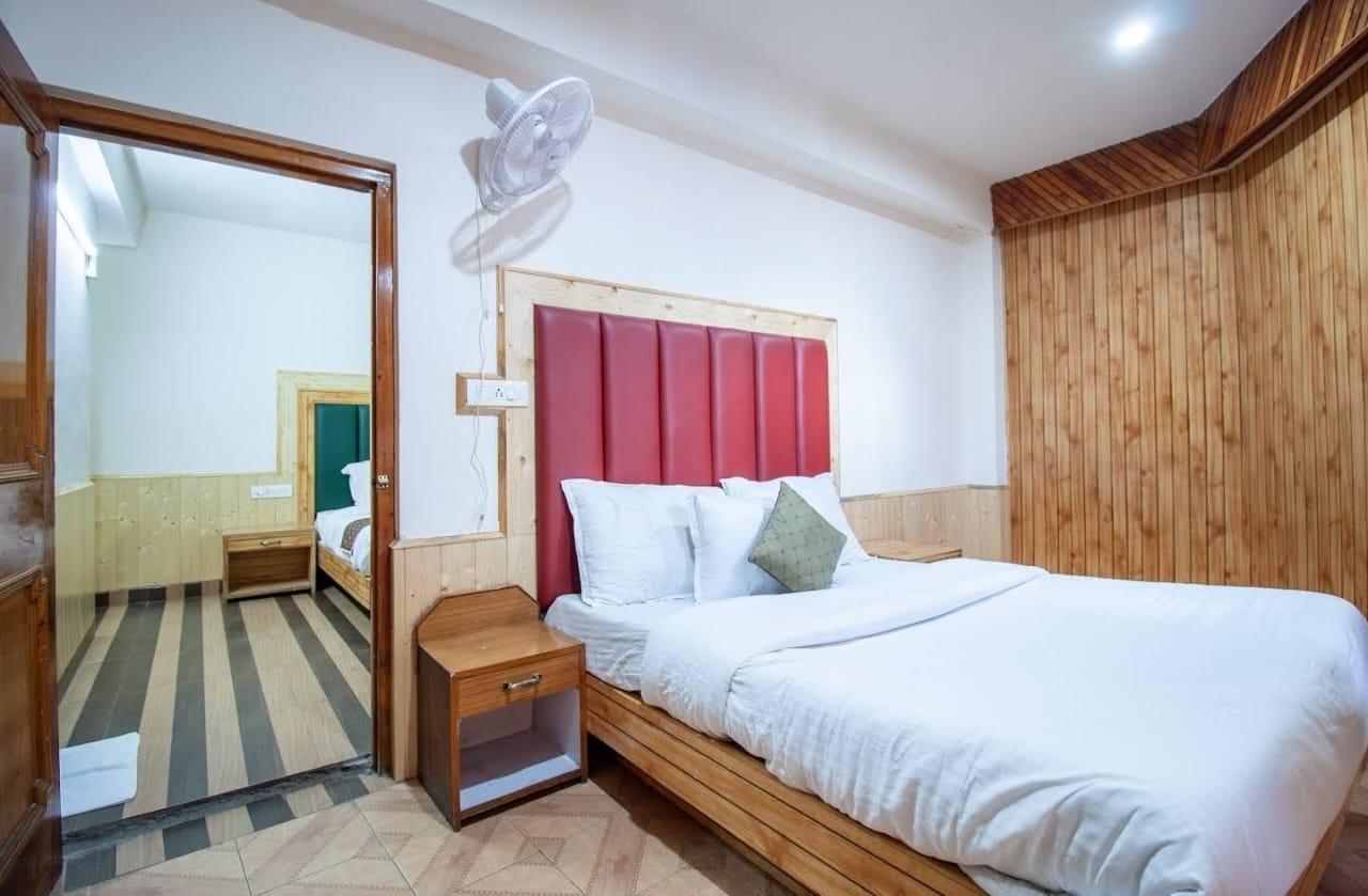 Hotel Rosewood - Mall Road Manali – photo 3
