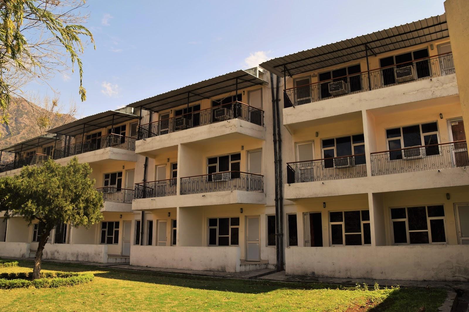 JKTDC Hotel Saraswati (Tourist Bungalow Katra) – photo 1
