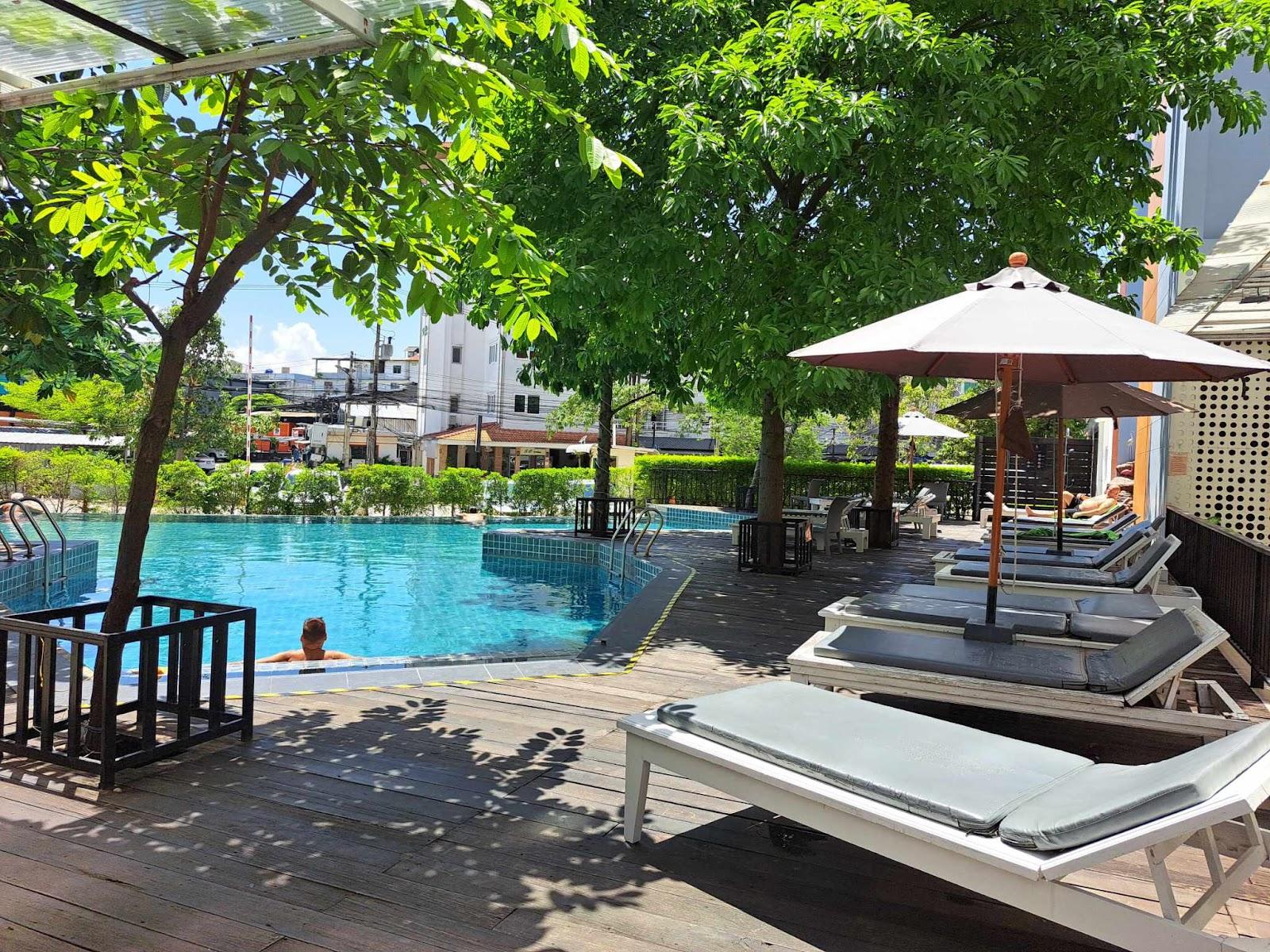 P Plus Hotel – photo 4