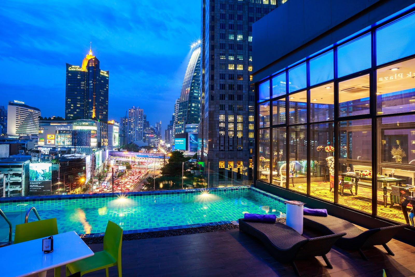 Hotel Clover Asoke – photo 1