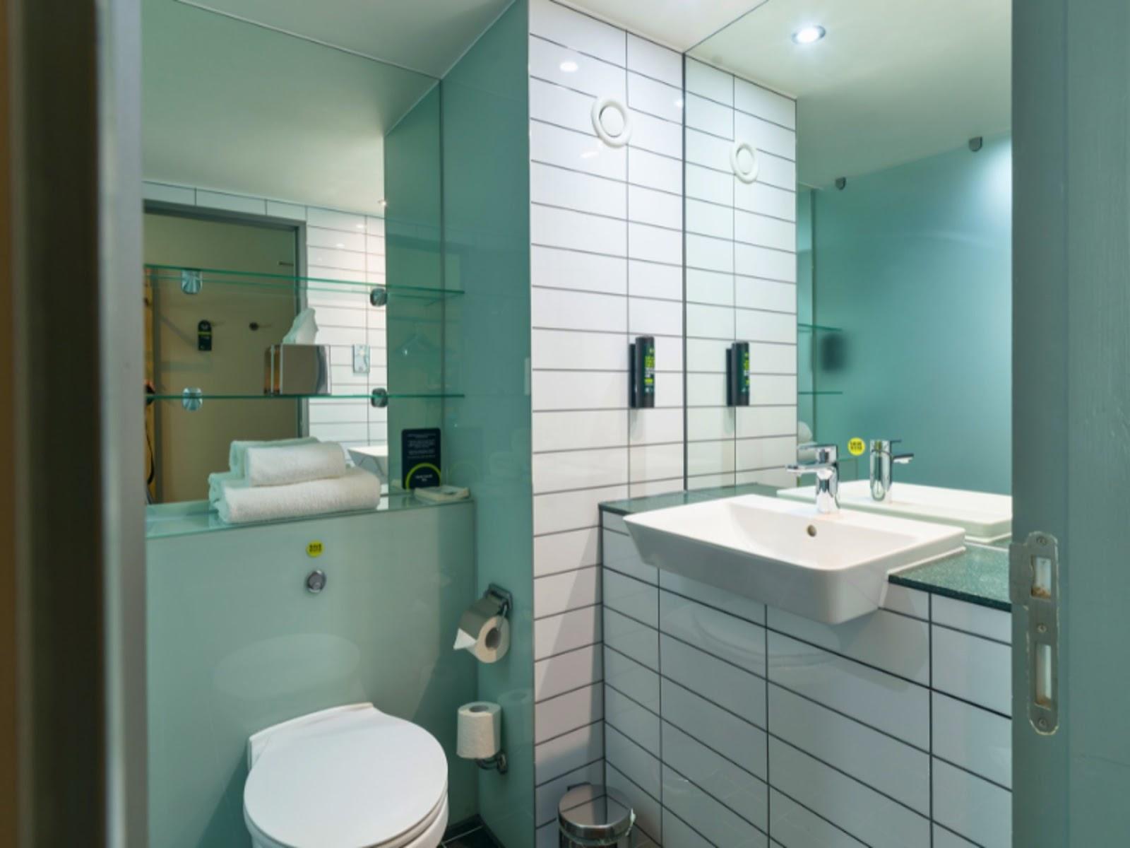 B&B HOTEL Birmingham Centre – photo 4