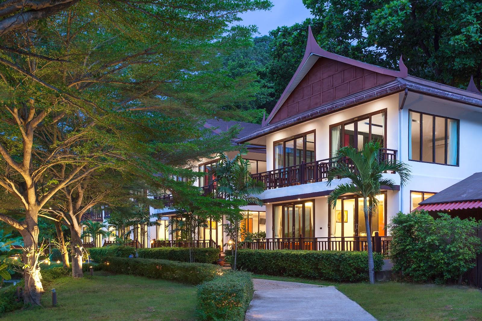 P. P Erawan Palms Resort – photo 1