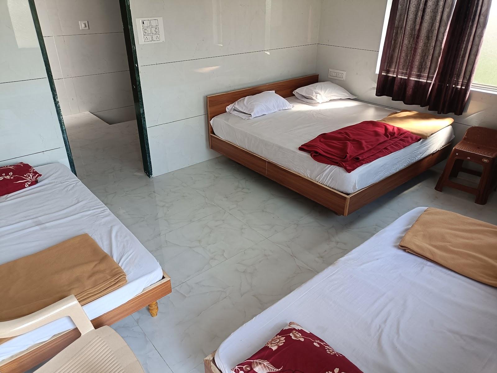 DWARKESH RESIDENCY – photo 2