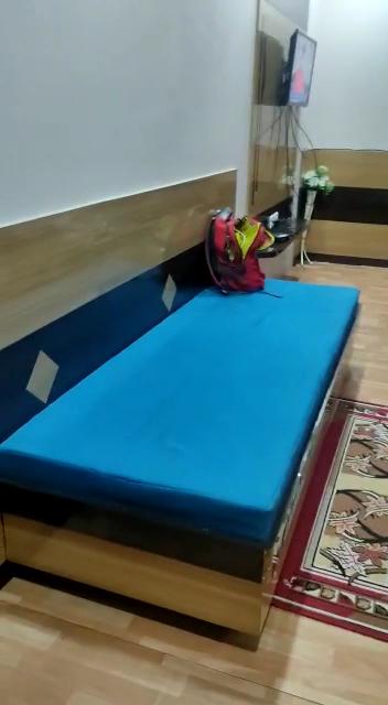 Lucknow Junction Retiring room – photo 2