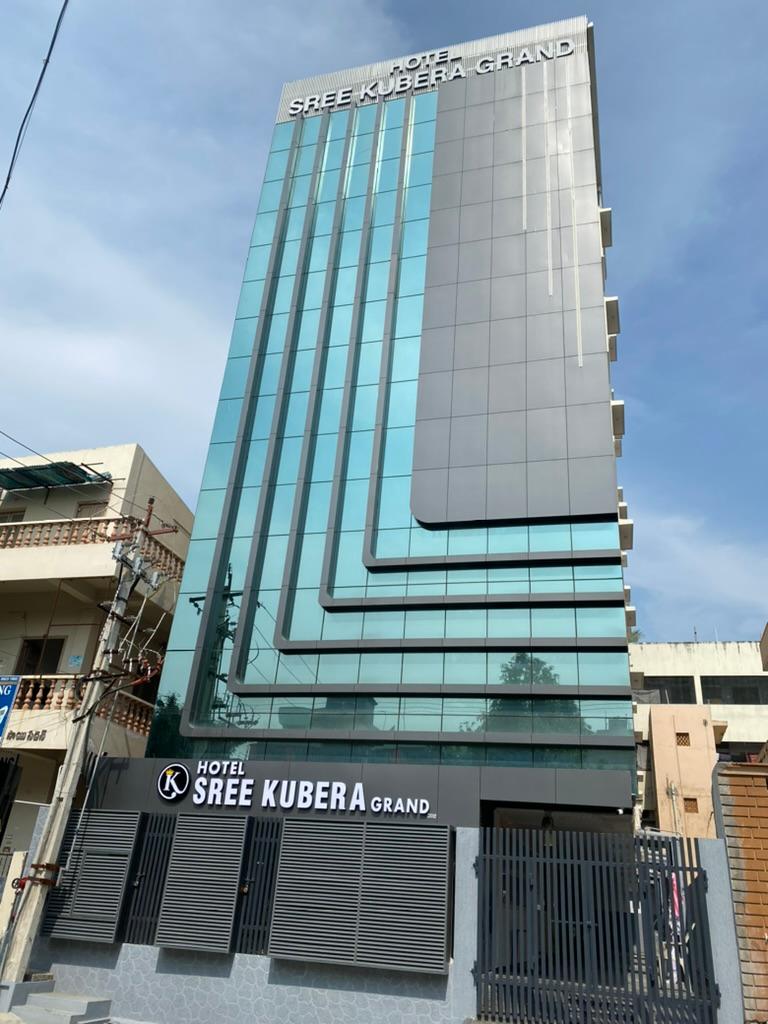 Hotel Sree Kubera Grand – photo 1