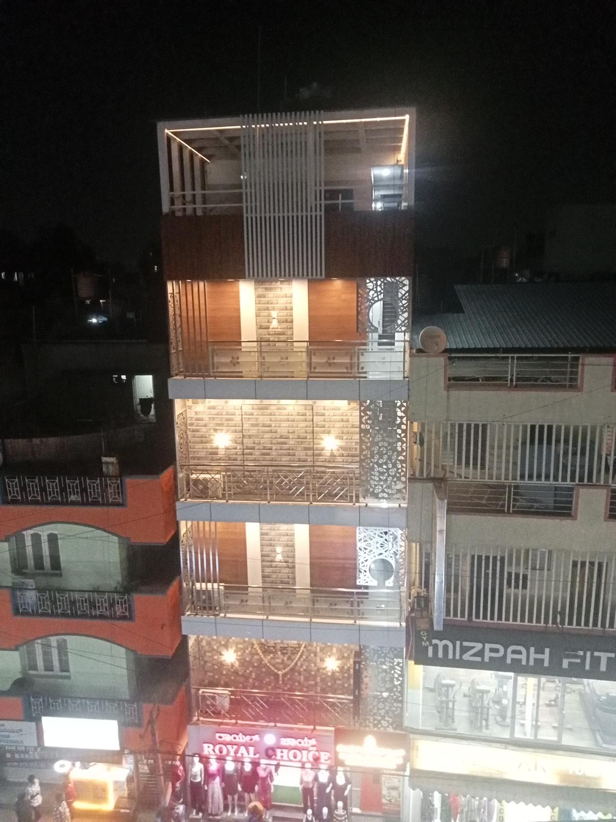 Hotel madiwala grand – photo 2