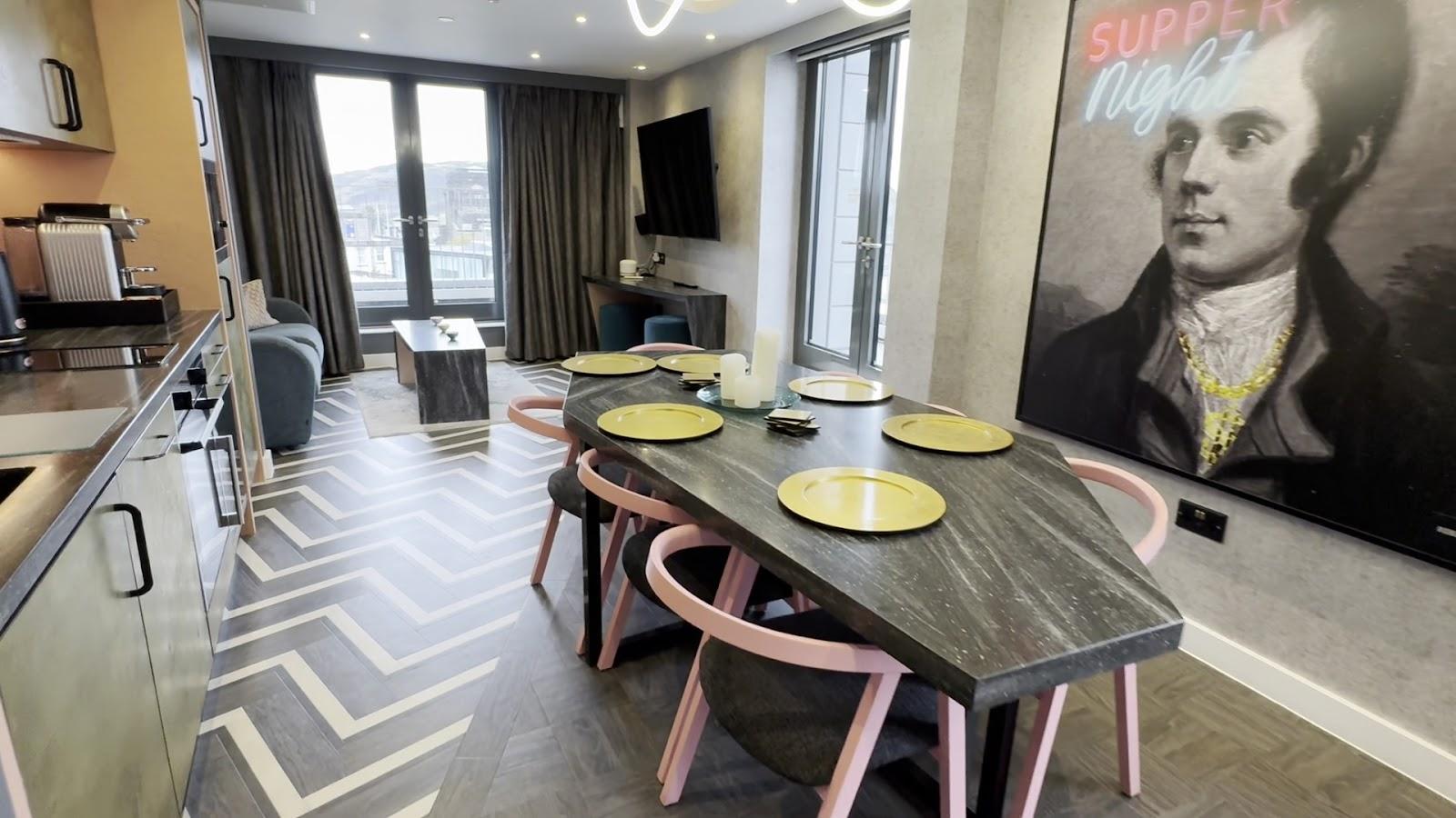 Roomzzz Aparthotel Edinburgh – photo 2