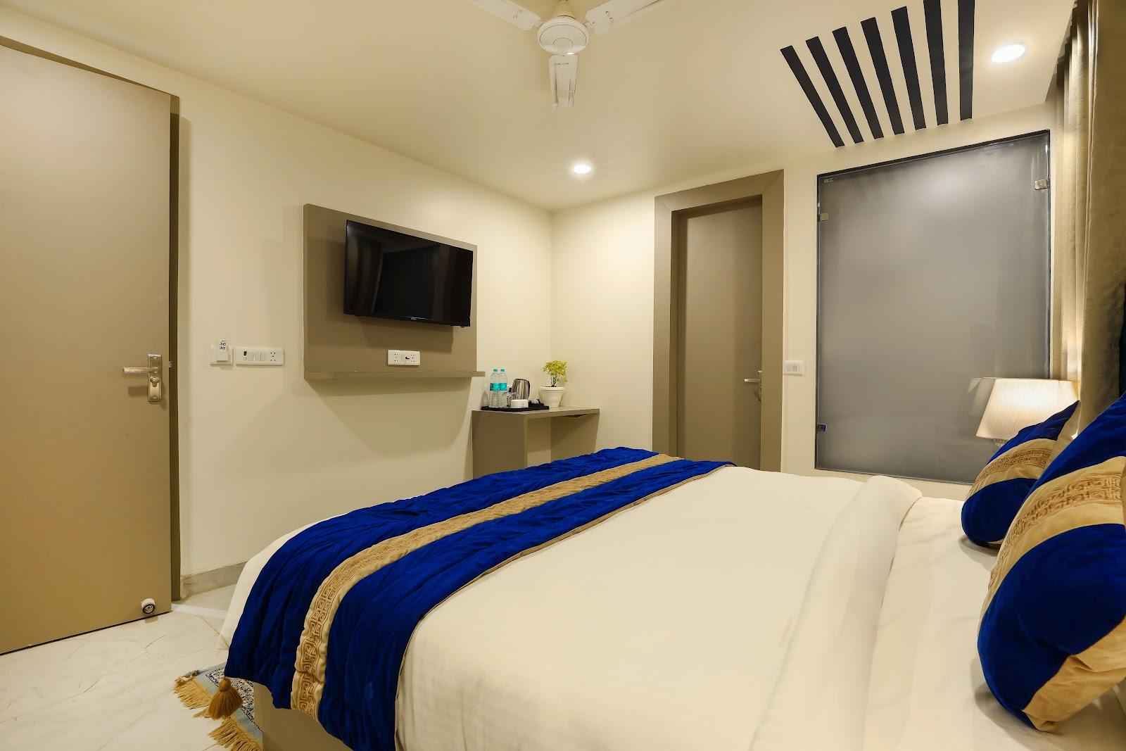 OPO Hotel Dior – photo 3